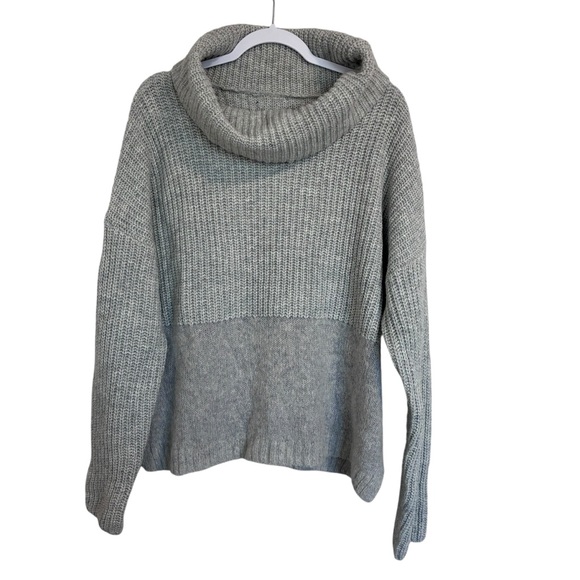 Wool Alpaca Blend Cowl Neck Gray Sweater - XL - Picture 2 of 8